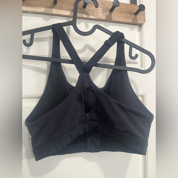 Gymshark sports bra - Picture 4 of 5